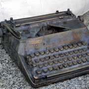 Maszyna do pisania Łucznik 1301